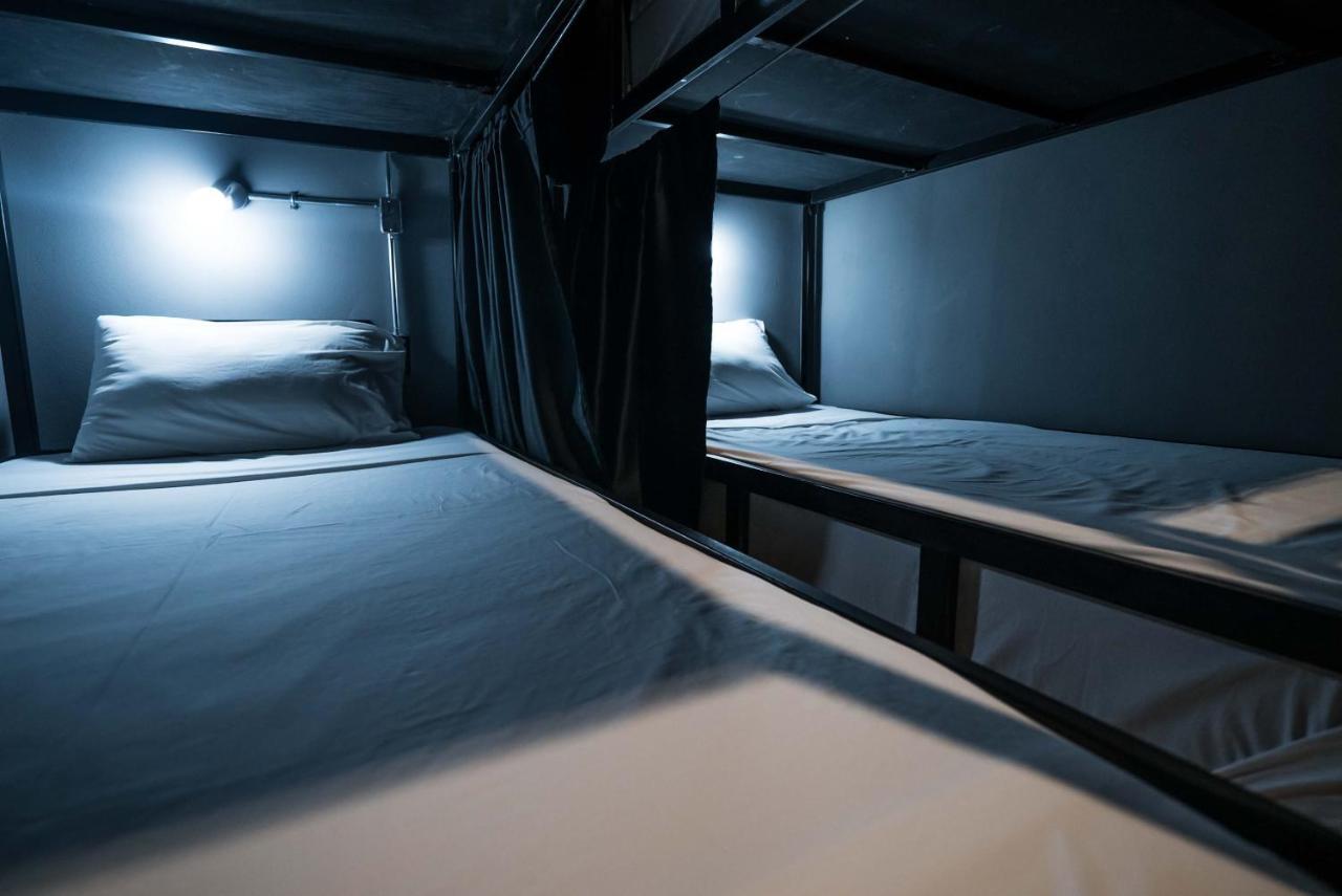Slumber Party Hostel Phuket Exterior foto